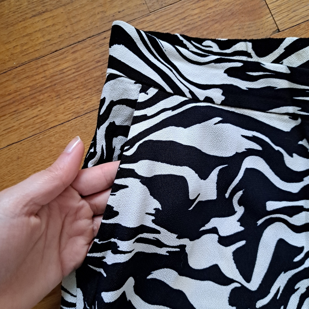 H&M Zebra Print Flare Pants Sz 6 NWOT - Picture 5 of 9